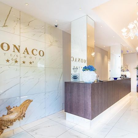 Monaco Suites Hotel Lignano Sabbiadoro Dış mekan fotoğraf